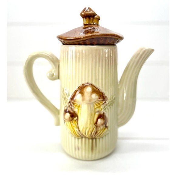 Vintage Mushroom Coffee Pot Teapot - Picture 7 of 9
